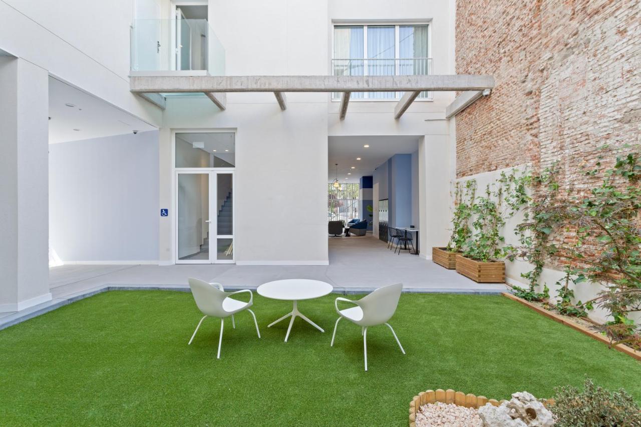 Uma Suites O'Donnell Madrid Extérieur photo