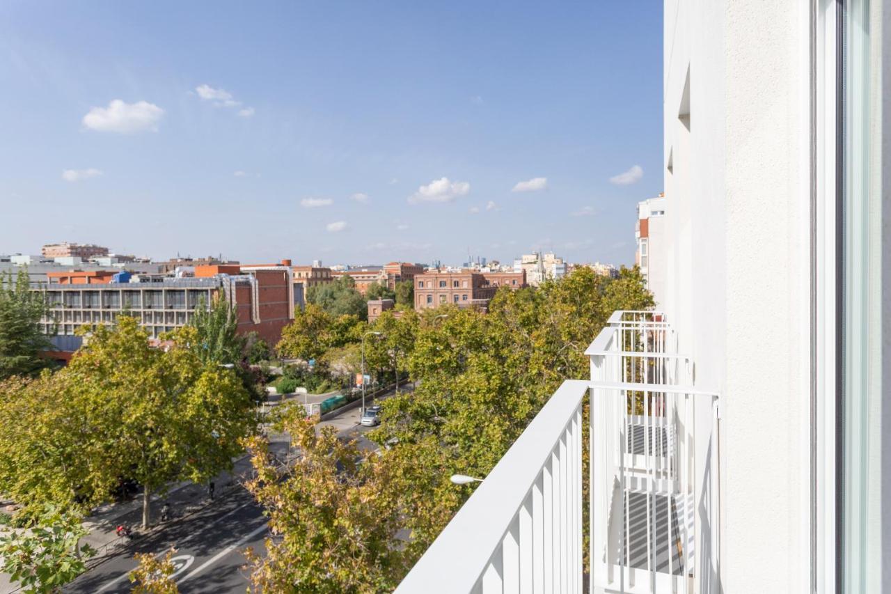 Uma Suites O'Donnell Madrid Extérieur photo