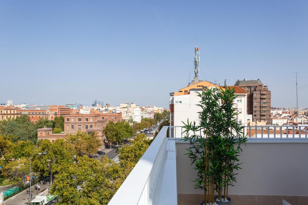 Uma Suites O'Donnell Madrid Extérieur photo