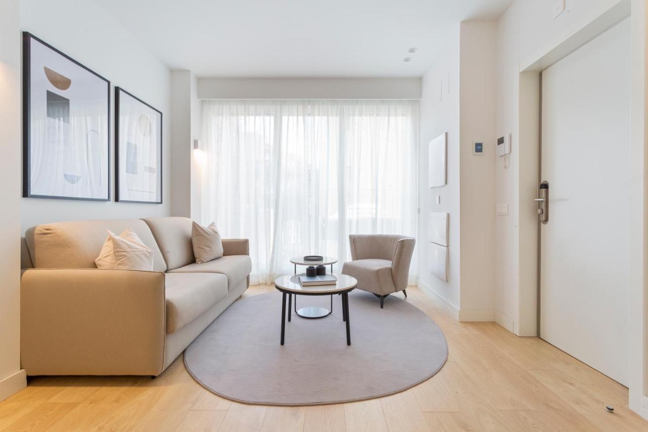Uma Suites O'Donnell Madrid Extérieur photo