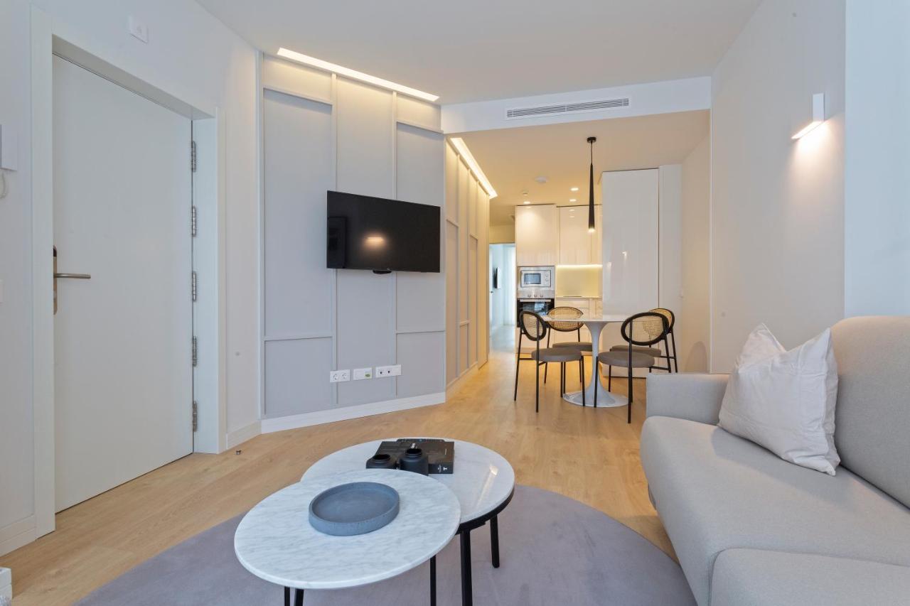 Uma Suites O'Donnell Madrid Extérieur photo